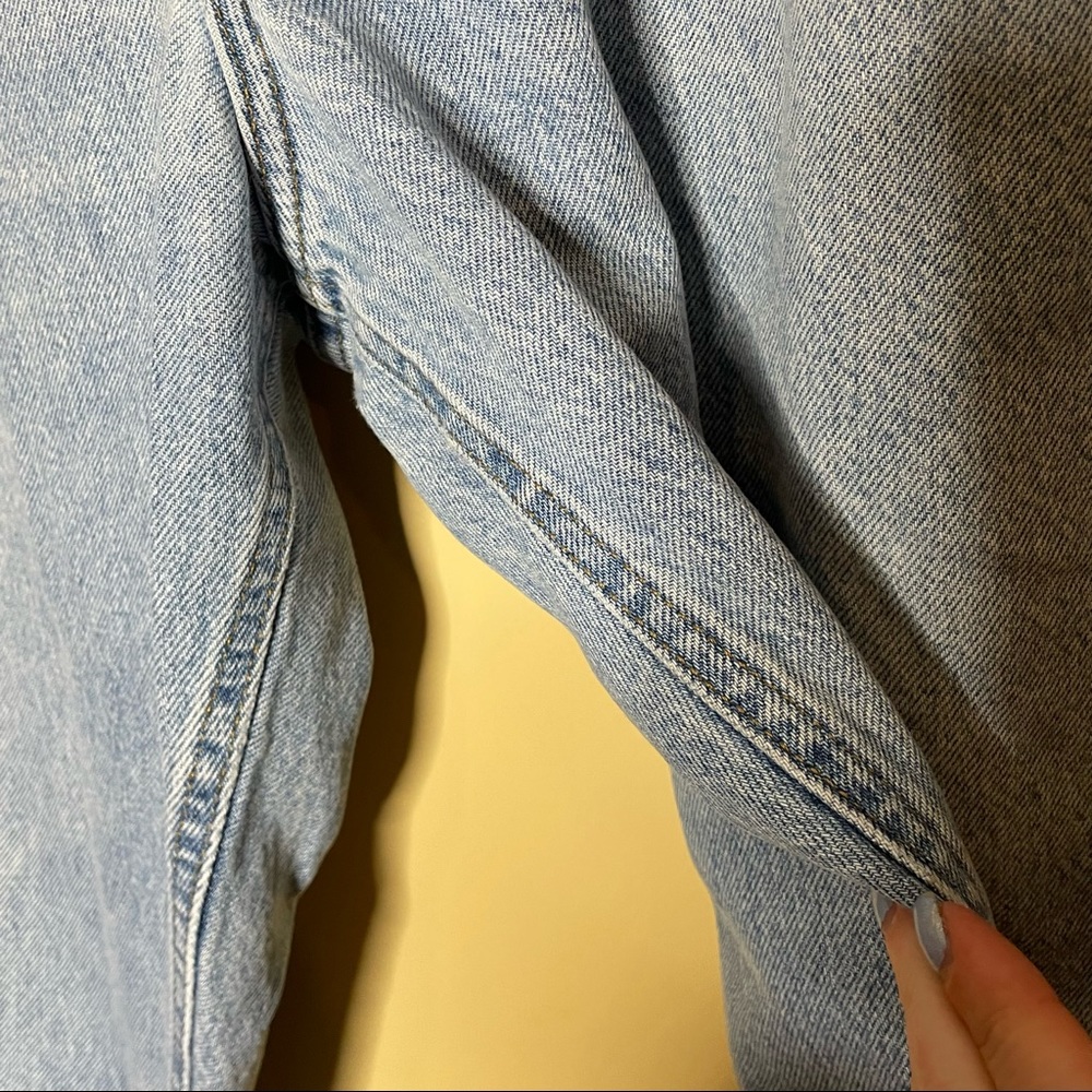 Carhartt Light Wash Relaxed Fit Jeans - Picture 3 of 12